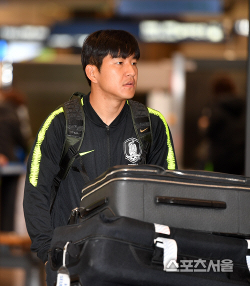 [포토]평가전 마치고 귀국하는 박주호