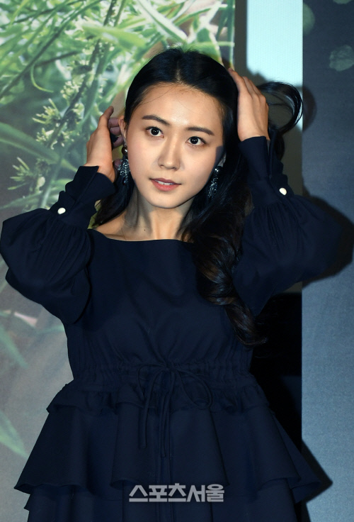 [포토]정예진, 머리 좀 넘기구요!