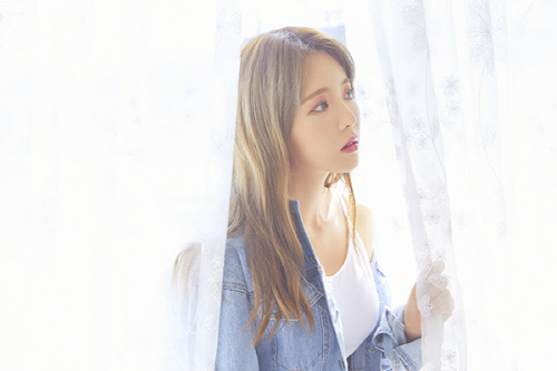 홍진영, 28일 '컬투쇼' 스페셜 DJ 출격…강다니엘·우주소녀와 만남