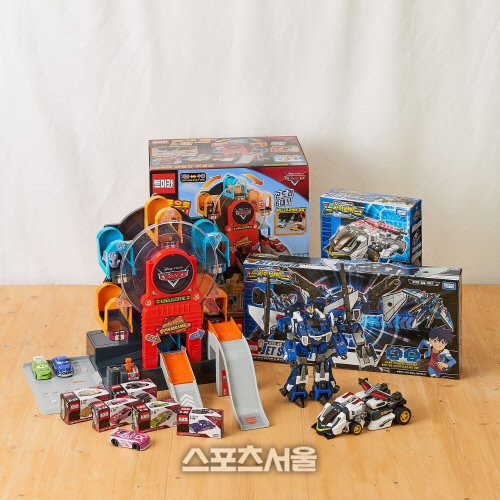 롯데마트 토이저러스, 하반기 완구 순위 공개…'팽이 저물고 춘추전국시대'