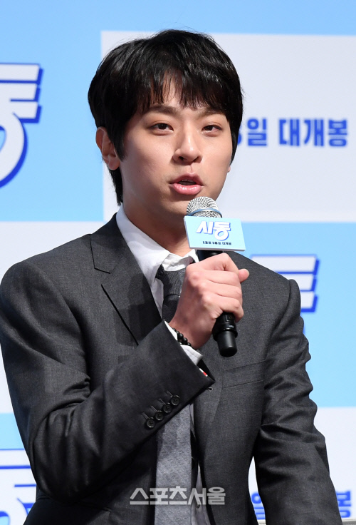 [포토]박정민, '마동석 형님보다 염정아 엄마가 때리는 게 더 아파요!'