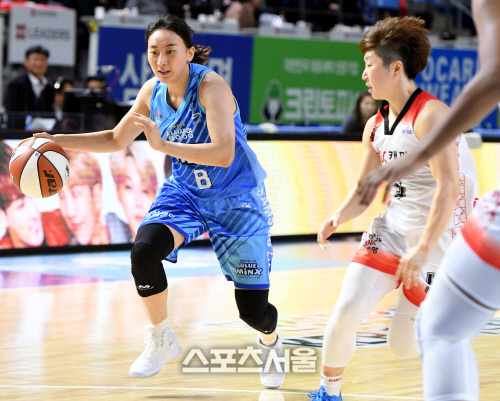 [포토] 이주연 '가자~'