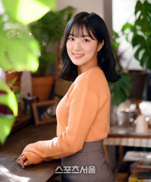 '어하루' 김혜윤 "그리운 염정아 선배님과 또 한번 작품에서 만나고 싶어."