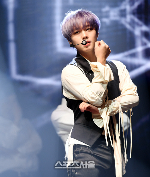 [포토] 박지훈, 오늘은 \'윙옵\'