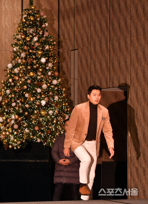 사랑의 불시착 '북한장교' 현빈[포토]