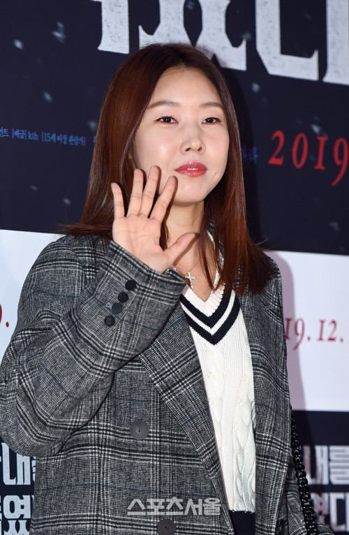 [포토]한혜진, 이시언의 영화 첫 주연 축하해요!