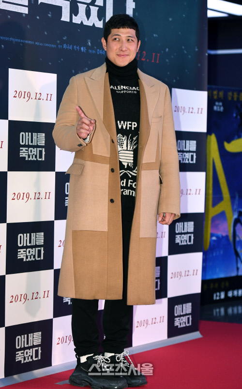 [포토]황재균, 이제 들어가도 돼요?