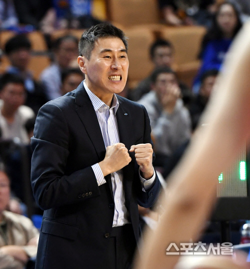 연패탈출 삼성 이상민 감독 "수비가 승리 요인"