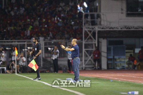 v-12-1575981046-677-width660height440