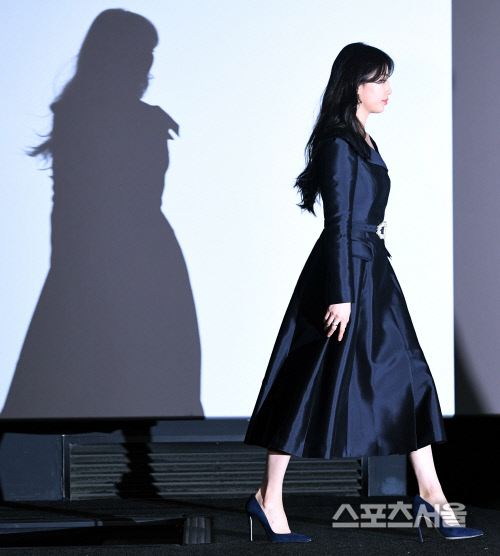 [포토] 수지, 사뿐사뿐~