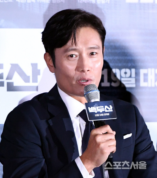 [포토] 이병헌, 하정우의 애드리브에...