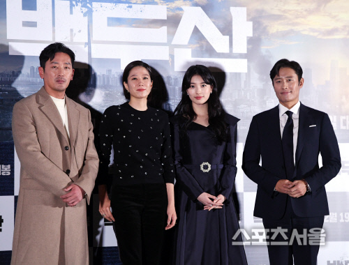 [포토] 하정우-전혜진-수지-이병헌, 캐스팅이 다했네~?