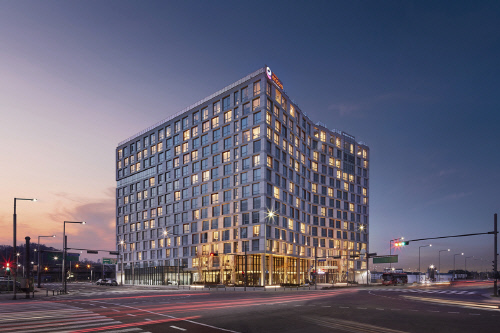 라마다앙코르김포한강호텔 외관