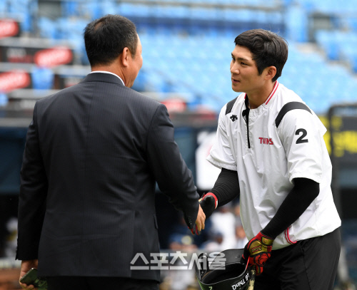 오지환 4년 40억원이 바로미터?…김선빈 안치홍 전준우 '밀당' 시작