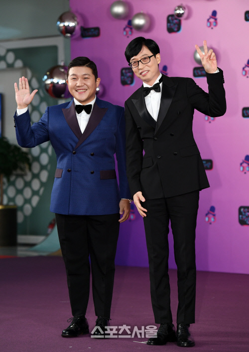 [포토]KBS연예대상 참석하는 유재석과 조세호