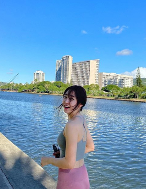 '건강美 발산' 최희, 운동으로 완성한 군살 제로 몸매