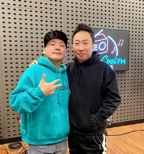 '라디오쇼' 현진영, 악플 발언하며 양준일 언급…실명 공개 경솔 논란