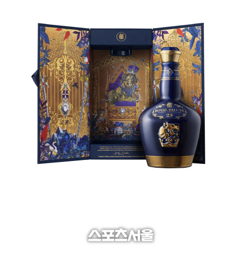 로얄살루트_로얄살루트25년트레저드블렌드_1