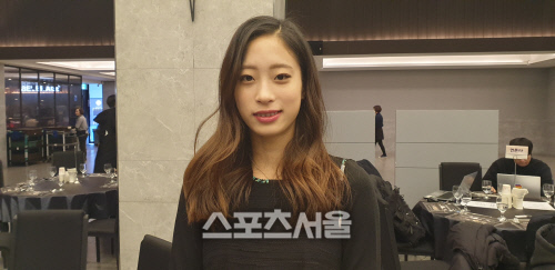 흔들림 없는 유영 "유스올림픽-4대륙선수권, 메달보다 210점대 이상"[위크엔드인터뷰]