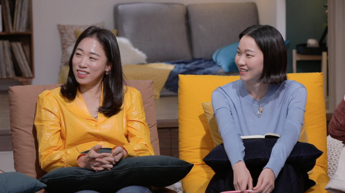 '방구석 1열' 장윤주 "산후 우울증 겪어...스트레스는 일탈로 푼다"