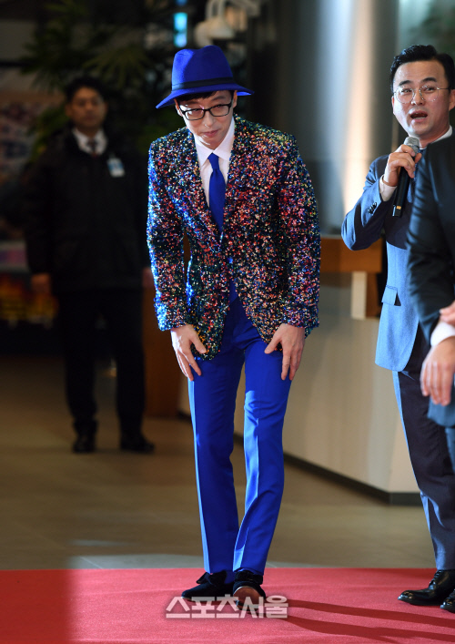 [포토]MBC연예대상 신인상과 대상 동시 석권 노리는 유재석