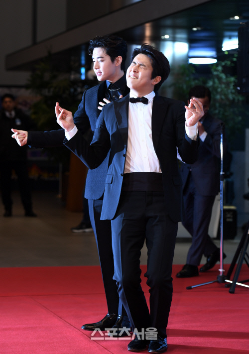 [포토]헨리-기안84, 필 충만 합동 공연