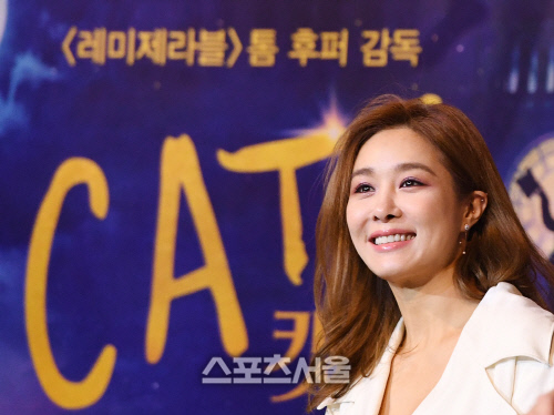 [포토] 옥주현, \'캣츠\'를 영화로 만날 줄이야~