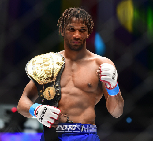 로드FC 10대 뉴스-100만불 토너먼트 만수르 바르나위