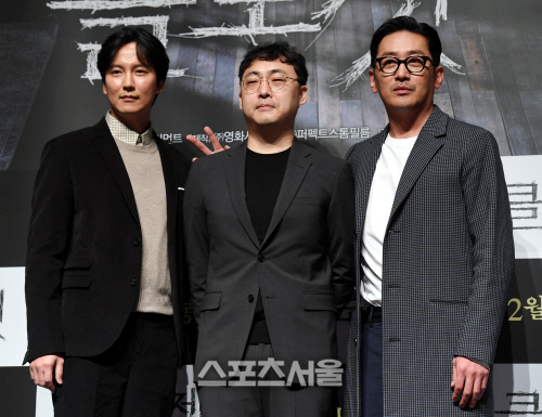 [포토] 하정우 '귀여운 브이 포즈'