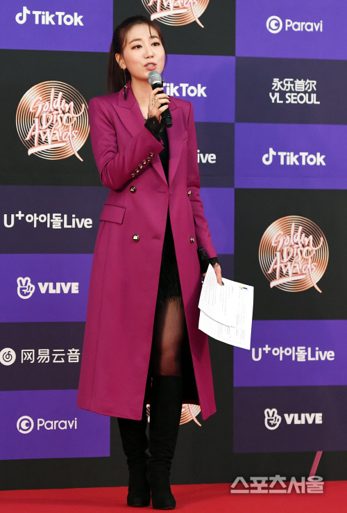 [포토] 송민교 jtbc 아나, 골든 디스크 포토타임 진행합니다~