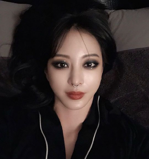 "아름다운 도전 응원해"…한예슬, 파격 스타일링으로 실검 싹쓸이[종합]