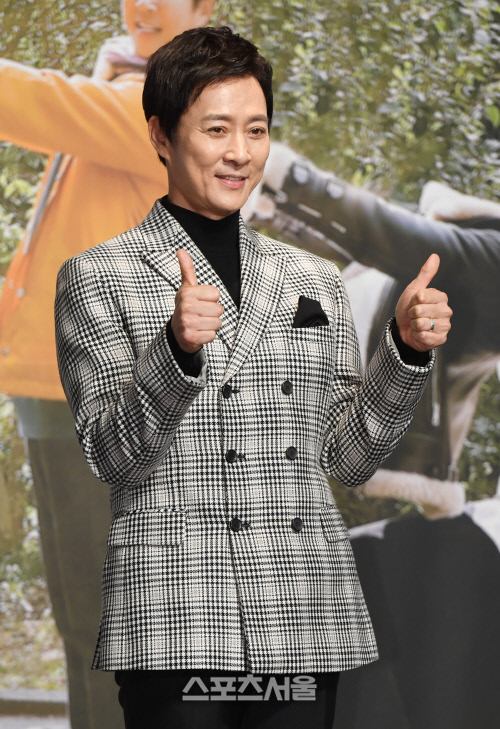 [포토]최수종, '친한 예능'으로 예능 나들이