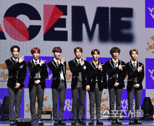 [포토] VERIVERY (베리베리), 페이스~ 미!