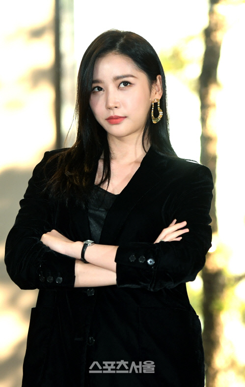 [포토]이화겸, \'간택\' 속 캐릭터처럼!