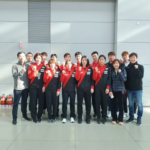 남녀 탁구대표팀, 포르투갈 출국…올림픽 단체전 출전권 정조준