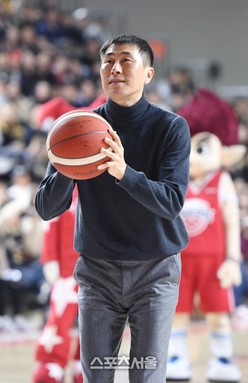 [포토]삼성 이상민 감독, 자유투 0점 굴욕