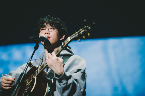 십센치 X Galaxy, 굿네이버스에 음원 수익금 기부…훈훈한 동행