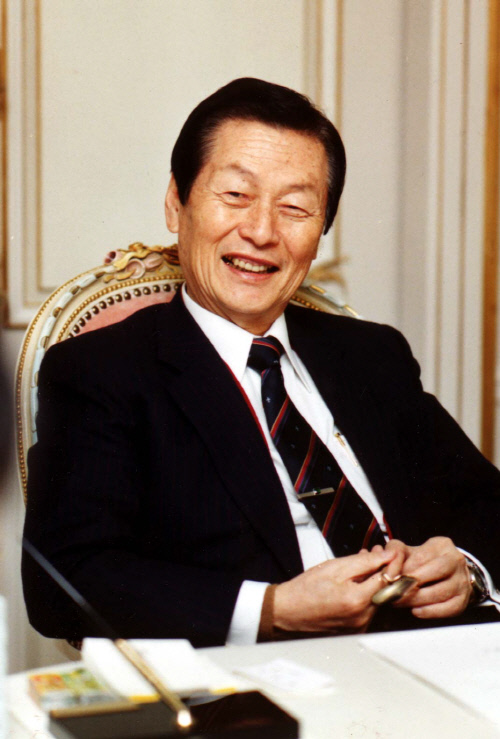 신격호