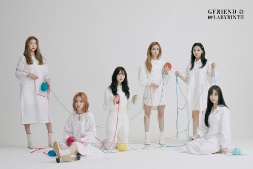 '回:LABYRINTH' 여자친구, 세가지 버전 콘셉트 포토 공개…앨범 기대감 증폭
