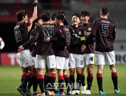 [포토]FC서울의 네 번째 골 기록하는 알리바예프