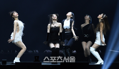 [포토]레드벨벳, S라인 뽐내며(서울가요대상)