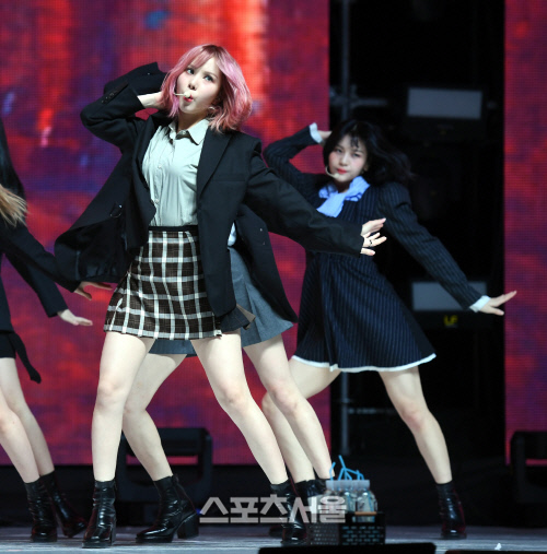 [포토] 여자친구 은하, 초롱초롱한 눈빛