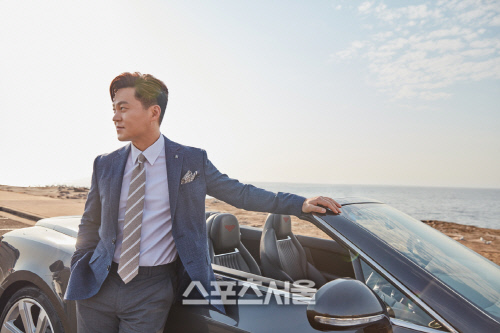 세정 웰메이드, 새 모델 이서진 봄 화보 공개