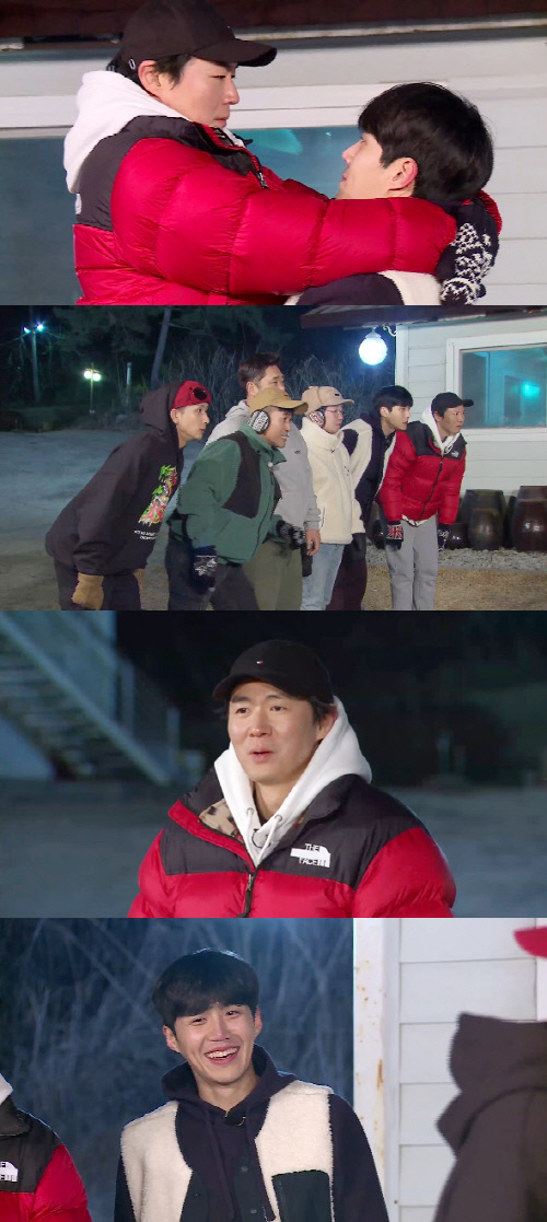 '1박2일' 김선호, 연정훈과 '짝꿍 요가' 도전…아찔한 스킨십 대파티