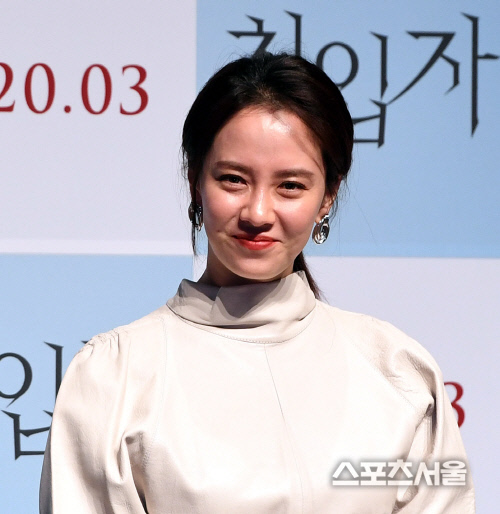 [포토] 송지효, 영화팬들의 마음으로...침입?