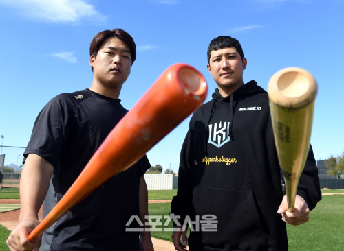 [포토] kt 황재균-강백호 '2020년 기대하세요'