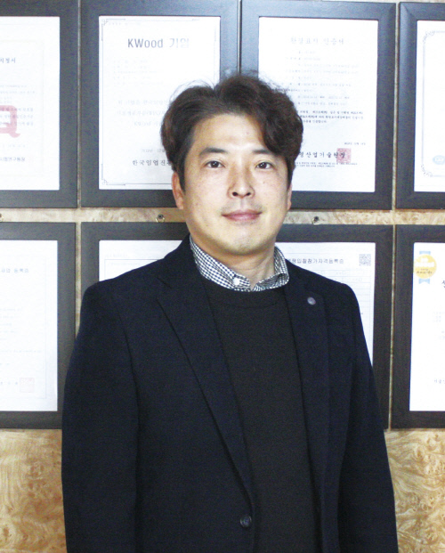 (주)동하 황재순 대표