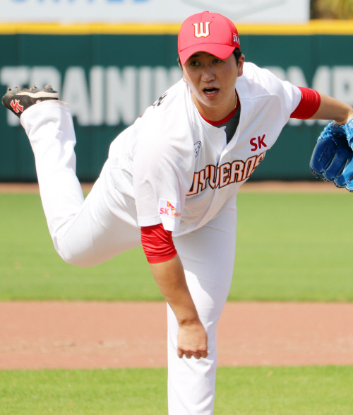 3년만에 실전 호투한 이건욱의 반성 "초구스트라이크 비율 절반에 그쳐"