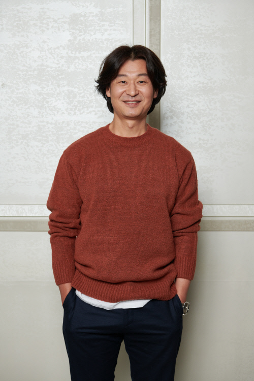 박혁권