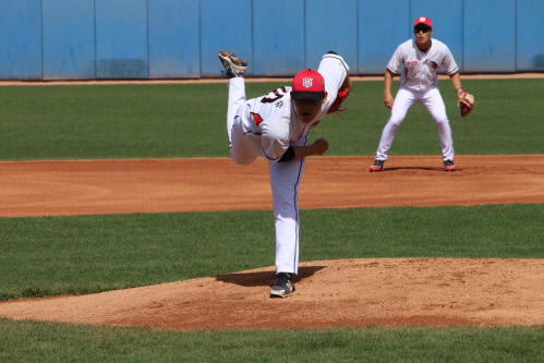 소형준-김민 4이닝 퍼펙트행진, KT 캠프 평가전 첫 승
